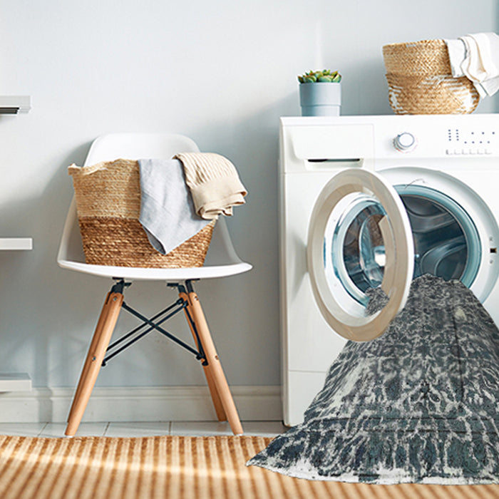 Machine Washable Contemporary Cloud Gray Rug in a Washing Machine, wshcon773