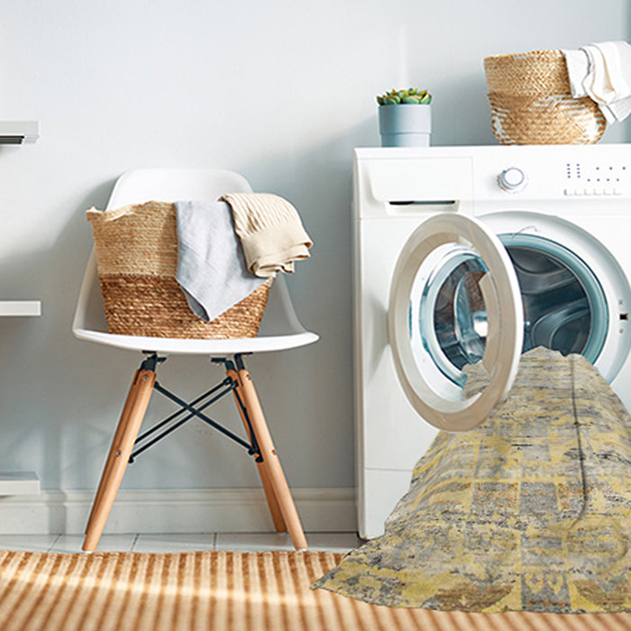 Machine Washable Contemporary Gold Rug in a Washing Machine, wshcon827