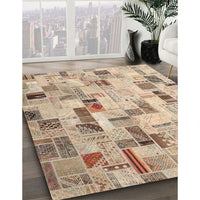 Contemporary Brown Patchwork Rug, con859