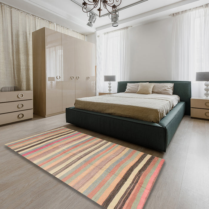 Contemporary Copper Red Pink Modern Rug in a Bedroom, con881
