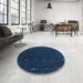 Round Contemporary Blue Modern Rug in a Office, con895