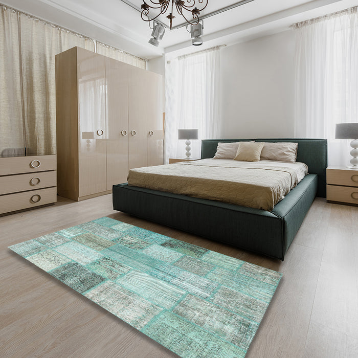 Contemporary Tiffany Blue Patchwork Rug in a Bedroom, con944