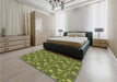 Round Machine Washable Transitional Pistachio Green Rug in a Office, wshpat1brn