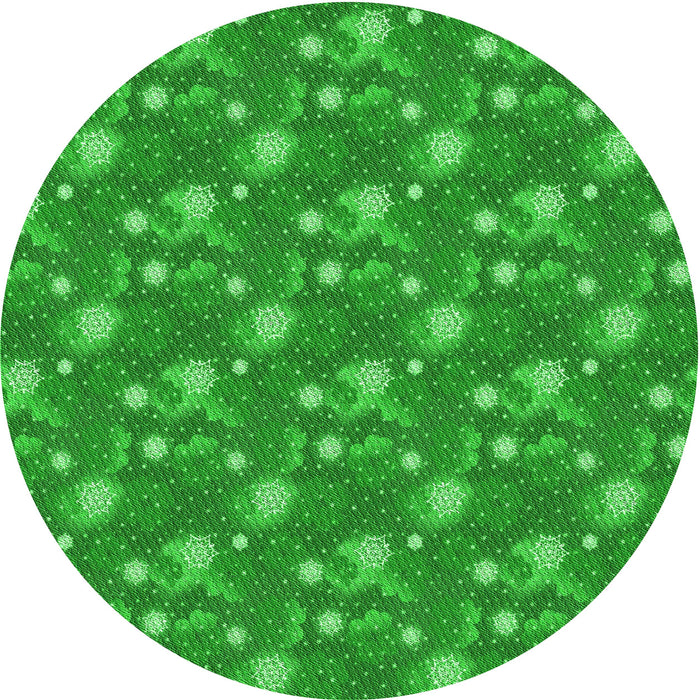Square Machine Washable Transitional Green Rug in a Living Room, wshpat1grn