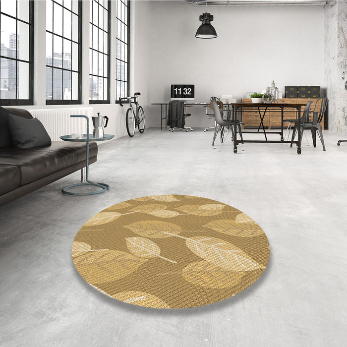 Round Patterned Orange Rug in a Office, pat1008brn