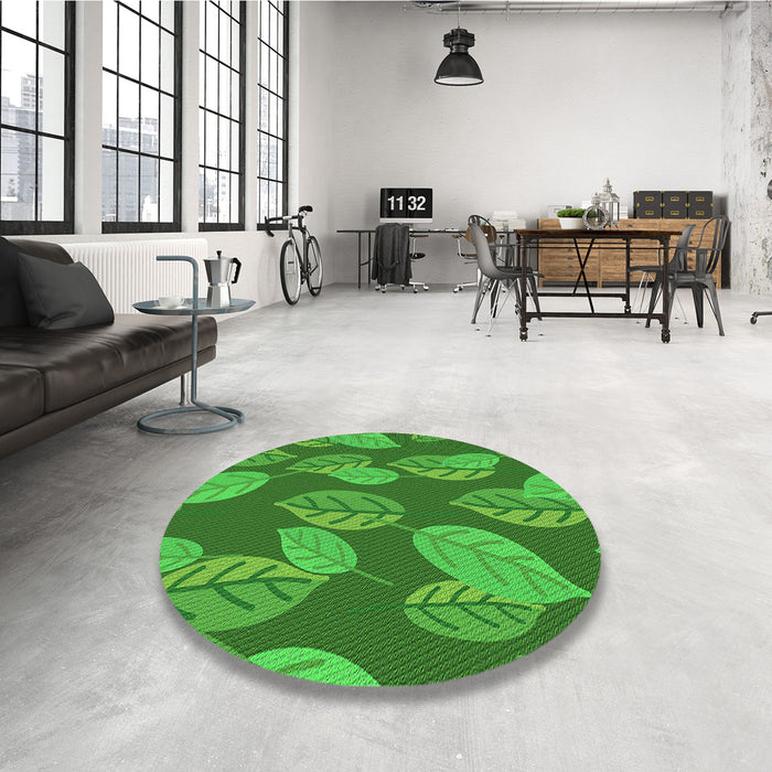 Round Patterned Green Rug in a Office, pat1009grn