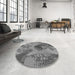 Round Patterned Gray Rug in a Office, pat1012gry