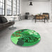 Round Patterned Green Rug in a Office, pat1013grn