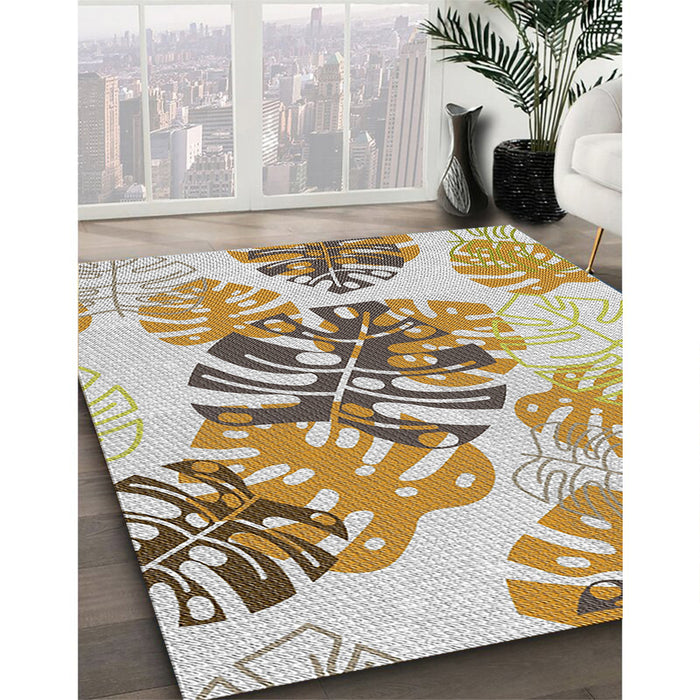 Patterned Brown Novelty Rug in Family Room, pat1019