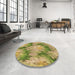 Round Patterned Golden Gold Rug in a Office, pat102brn