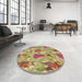 Round Patterned Light Brown Rug in a Office, pat104brn