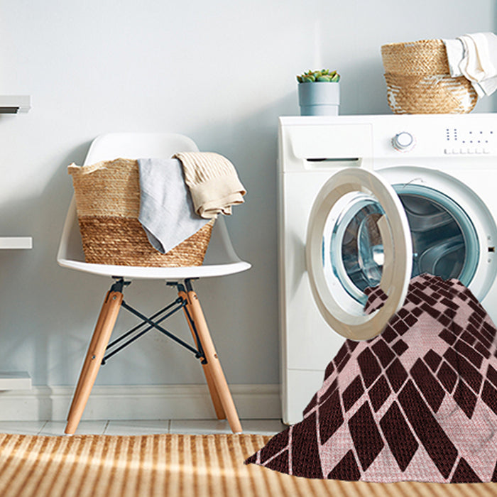 Machine Washable Transitional Chocolate Brown Rug in a Washing Machine, wshpat1040rd
