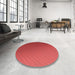 Round Patterned Red Rug in a Office, pat1041rd