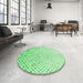 Round Patterned Green Rug in a Office, pat1042grn