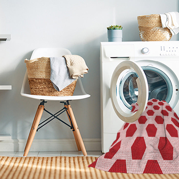 Machine Washable Transitional Red Rug in a Washing Machine, wshpat1051rd