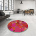 Round Patterned Red Novelty Rug in a Office, pat1062