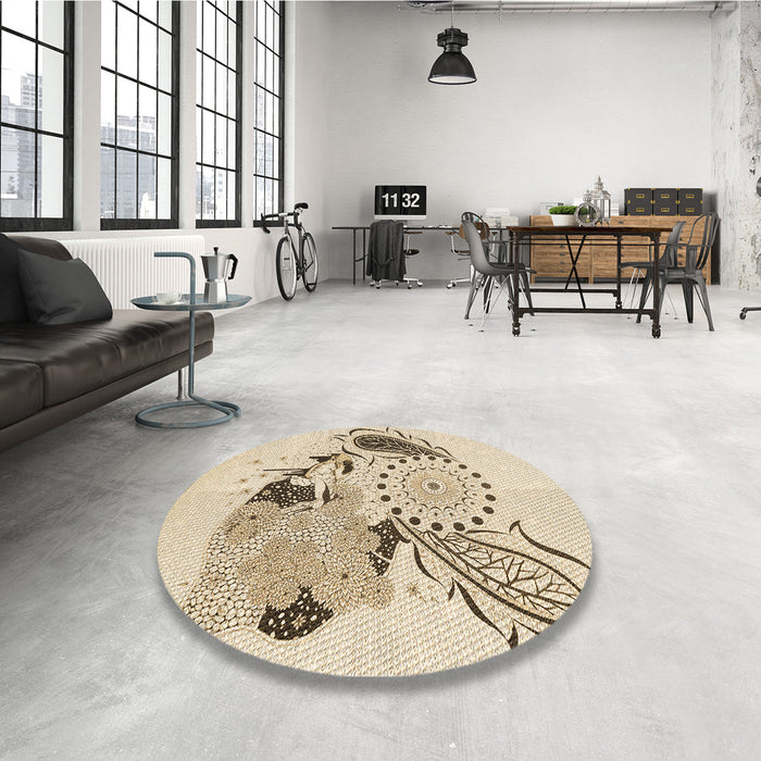 Round Patterned Vanilla Gold Rug in a Office, pat1075brn