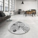 Round Machine Washable Transitional White Smoke Rug in a Office, wshpat1075