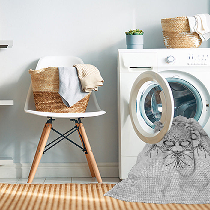 Machine Washable Transitional White Smoke Rug in a Washing Machine, wshpat1078
