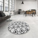 Round Patterned Ash Gray Novelty Rug in a Office, pat1079