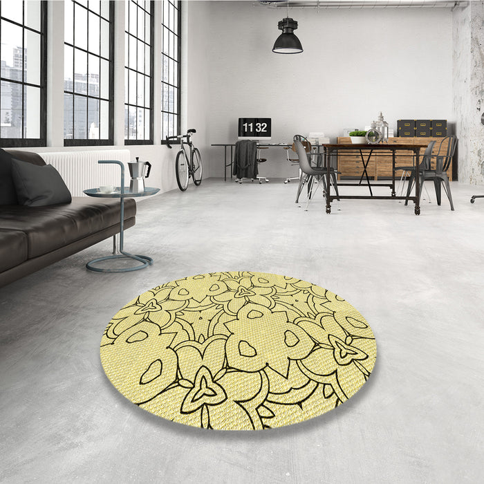 Round Patterned Caramel Brown Rug in a Office, pat1080yw