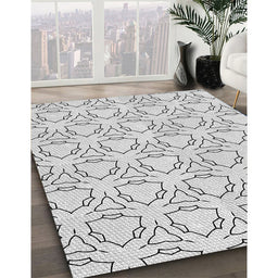 Patterned Off-White Novelty Rug in Family Room, pat1081