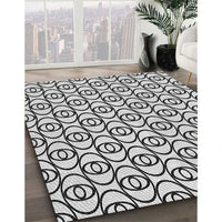 Patterned Platinum Gray Novelty Rug, pat1094