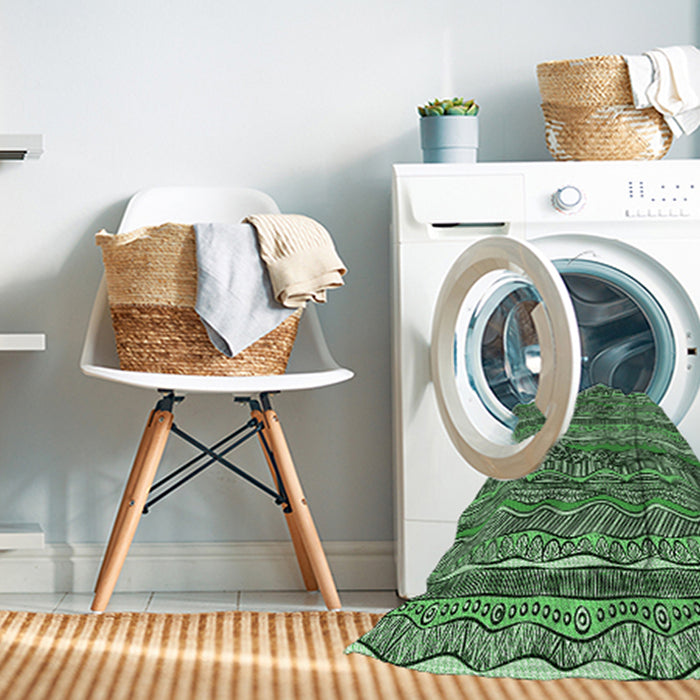 Machine Washable Transitional Dark Forest Green Rug in a Washing Machine, wshpat1098grn