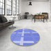 Round Patterned Sky Blue Rug in a Office, pat1103blu