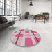 Round Patterned Pink Violet Pink Novelty Rug in a Office, pat1104