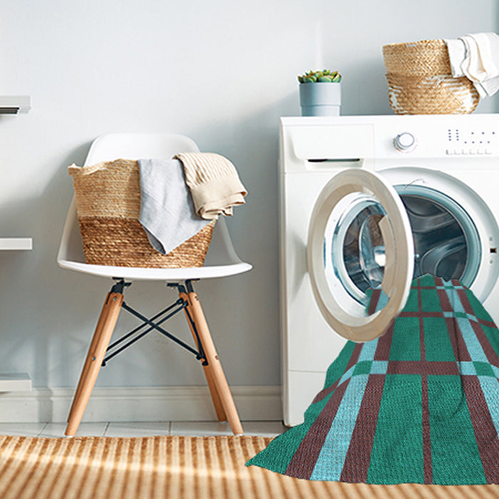 Machine Washable Transitional Dark Turquoise Green Rug in a Washing Machine, wshpat1105lblu