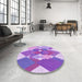 Round Patterned Mauve Purple Rug in a Office, pat1107pur