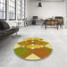 Round Patterned Bold Yellow Rug in a Office, pat1107yw