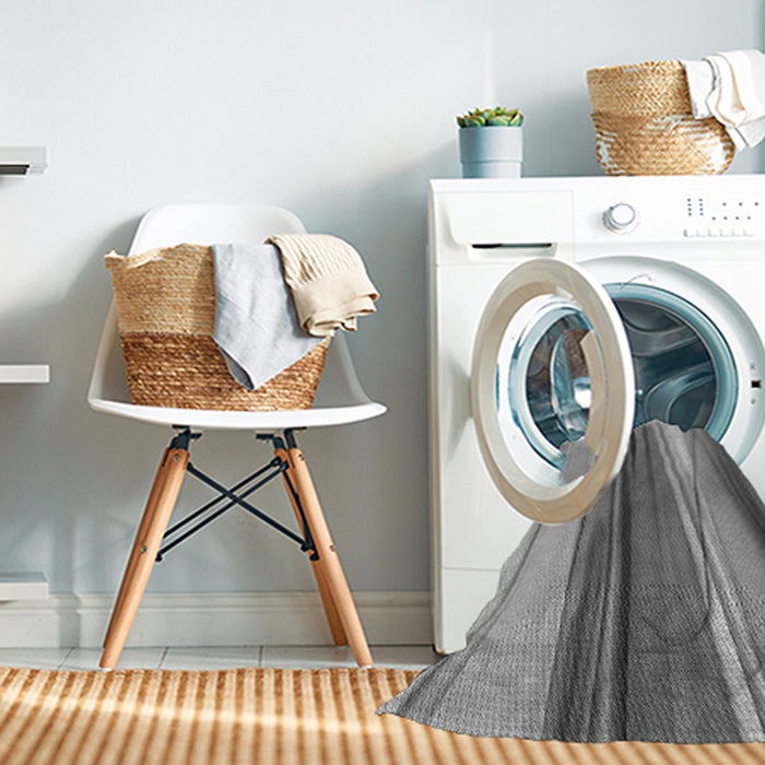 Machine Washable Transitional Cloud Gray Rug in a Washing Machine, wshpat1109gry