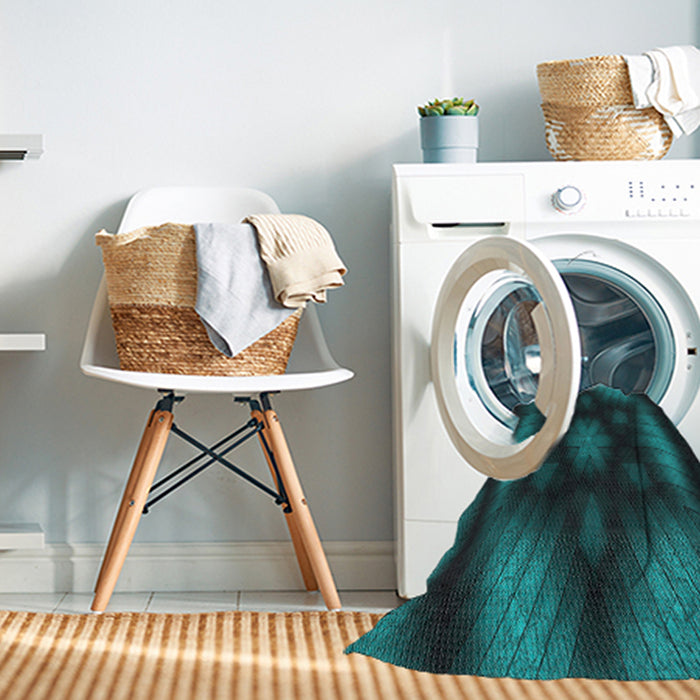 Machine Washable Transitional Light Sea Green Rug in a Washing Machine, wshpat110