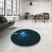 Round Patterned Black Rug in a Office, pat111lblu