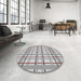 Round Patterned Gray Novelty Rug in a Office, pat1110