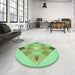 Round Patterned Jade Green Rug in a Office, pat1114grn