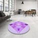 Round Patterned Purple Rug in a Office, pat1114pur