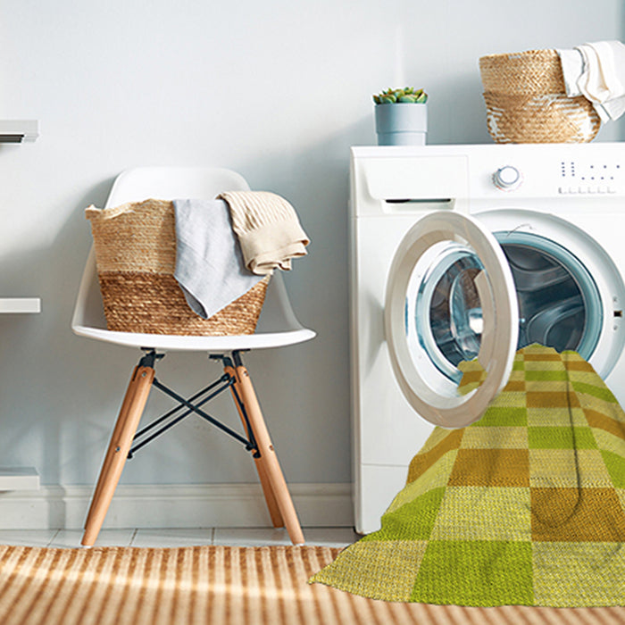 Machine Washable Transitional Yellow Rug in a Washing Machine, wshpat1118yw