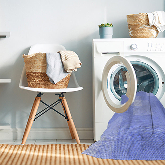 Machine Washable Transitional Light Slate Blue Rug in a Washing Machine, wshpat1121blu