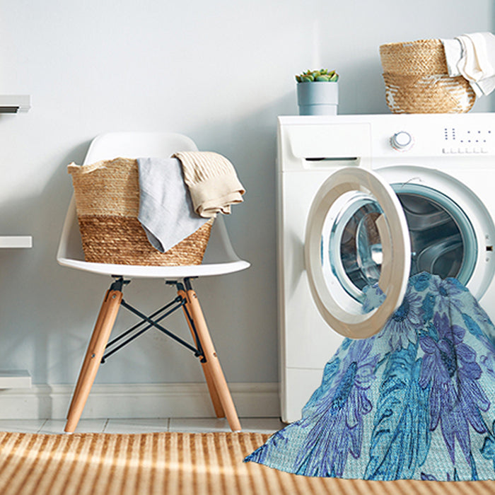 Machine Washable Transitional Bright Navy Blue Rug in a Washing Machine, wshpat1124lblu