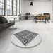 Round Patterned Platinum Gray Rug in a Office, pat1126gry