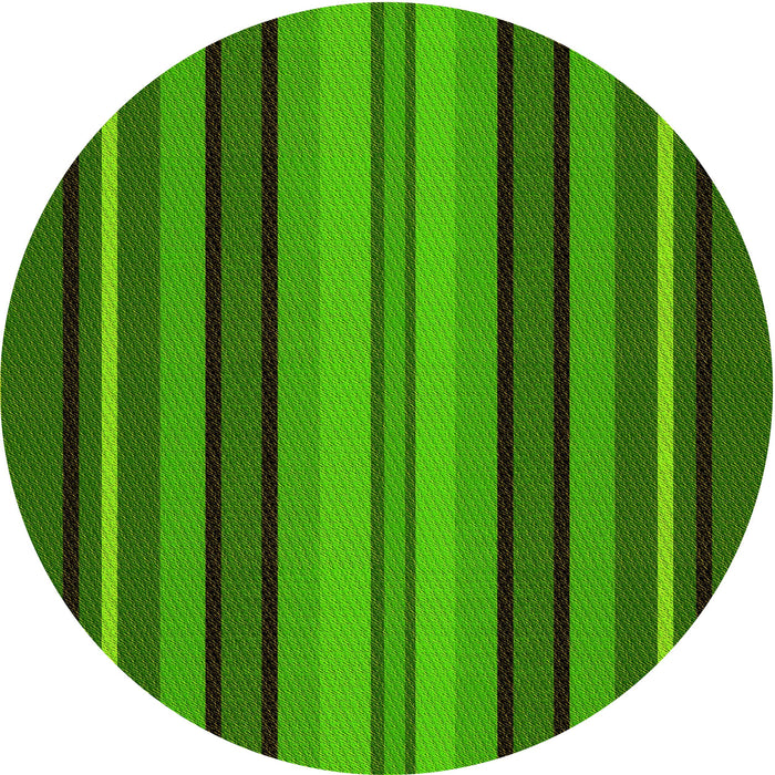 Square Machine Washable Transitional Deep Emerald Green Rug in a Living Room, wshpat1127yw