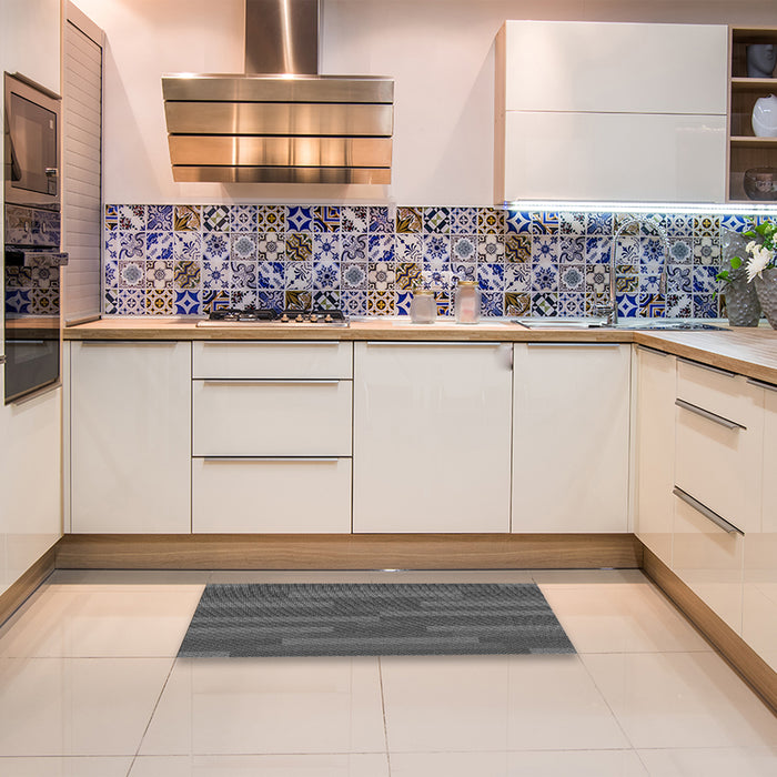 Patterned Black Rug in a Kitchen, pat1128gry