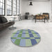 Round Machine Washable Transitional Green Rug in a Office, wshpat1129