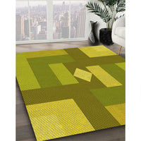 Patterned Dark Yellow Green Rug, pat1131yw