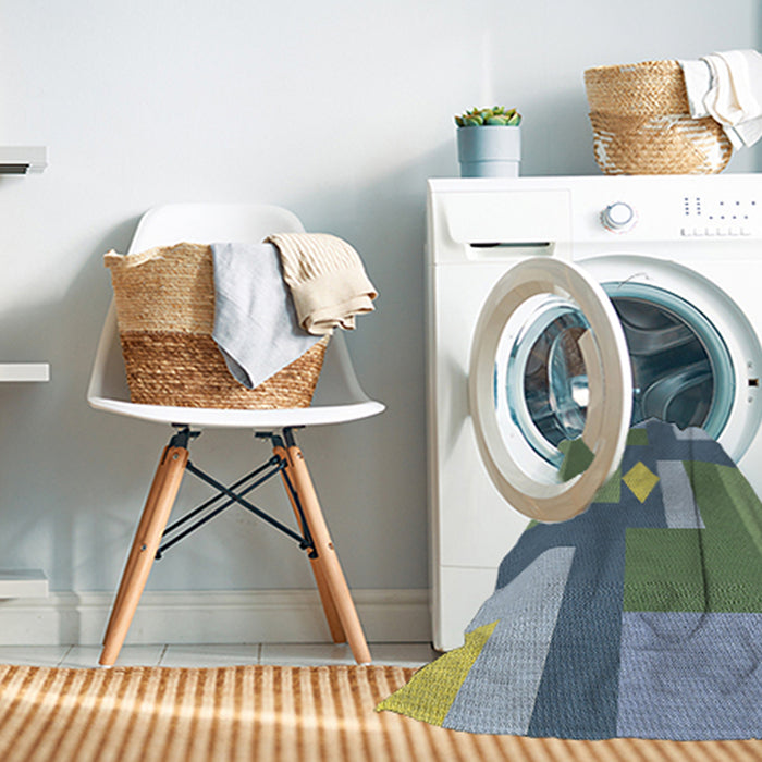 Machine Washable Transitional Green Rug in a Washing Machine, wshpat1131