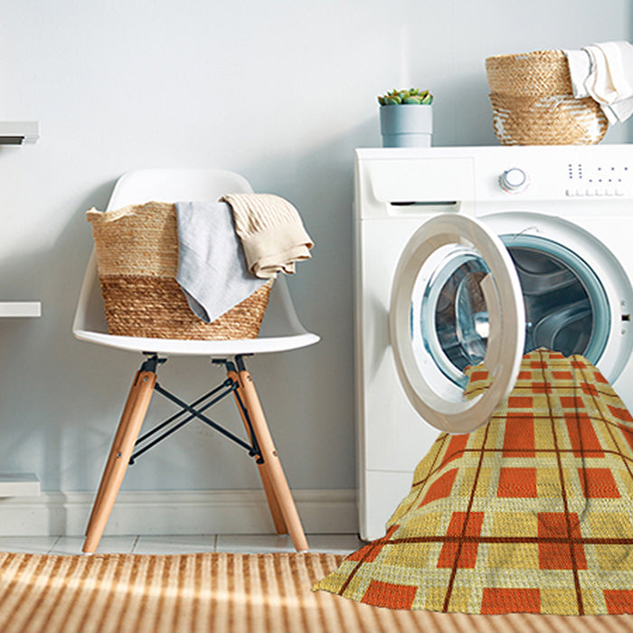 Machine Washable Transitional Orange Red Orange Rug in a Washing Machine, wshpat1132yw