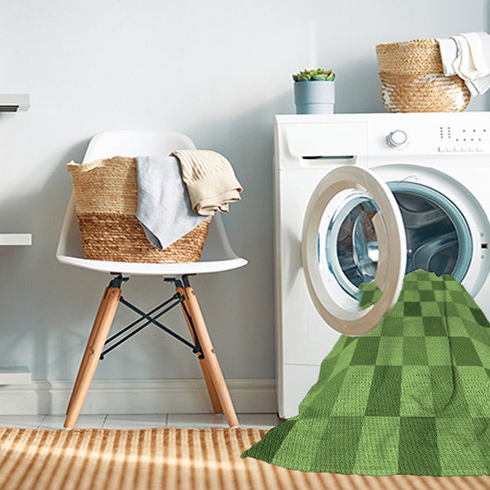 Machine Washable Transitional Dark Lime Green Rug in a Washing Machine, wshpat1136grn